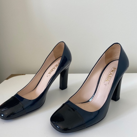 PRADA Two-Tone Patent Leather Cap-Toe Pumps - Picture 11 of 13